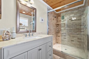 Shower, towels