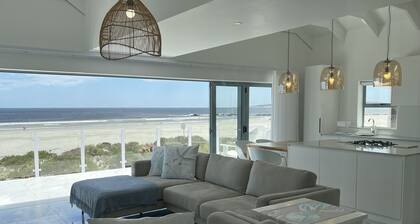 Location, location, location! Luxury with splendid views.