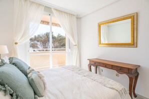 3 bedrooms