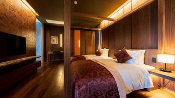 Japanese-style Suite | Premium bedding, minibar, in-room safe, free WiFi
