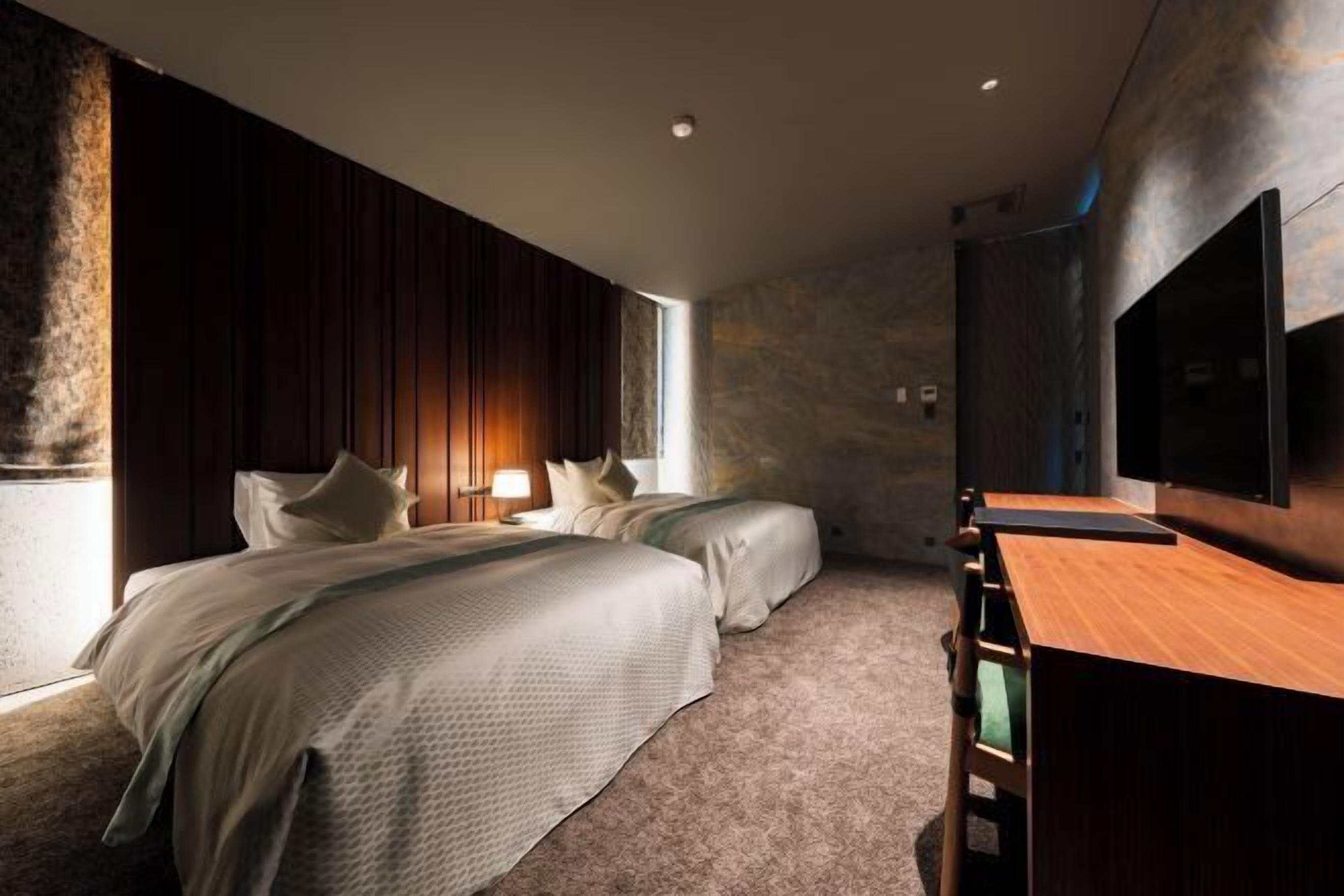 Premium bedding, minibar, in-room safe, free WiFi