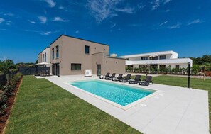 Pool - Amazing home in Porec with WiFi (Porec)