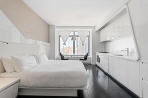 Ferros/tábuas de passar roupa, Wi-Fi, roupa de cama