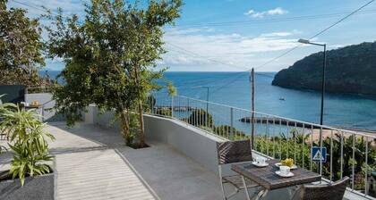 GuestReady - Machico sea view residence - A