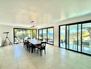 Interior - villa 10 people sea view (Roquebrune-sur-Argens)