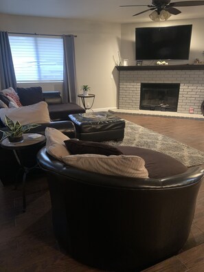 TV connectée, cheminée