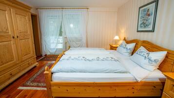 1 camera, ferro/asse da stiro, Wi-Fi gratuito, lenzuola