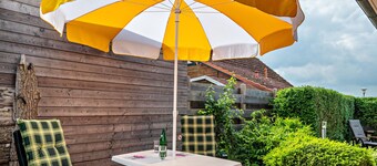 Holiday Home 'Ferienhaus Beckerwitz' with Private Terrace, Private Garden and Wi-Fi