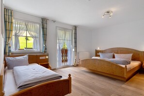 2 bedrooms, free WiFi, bed sheets