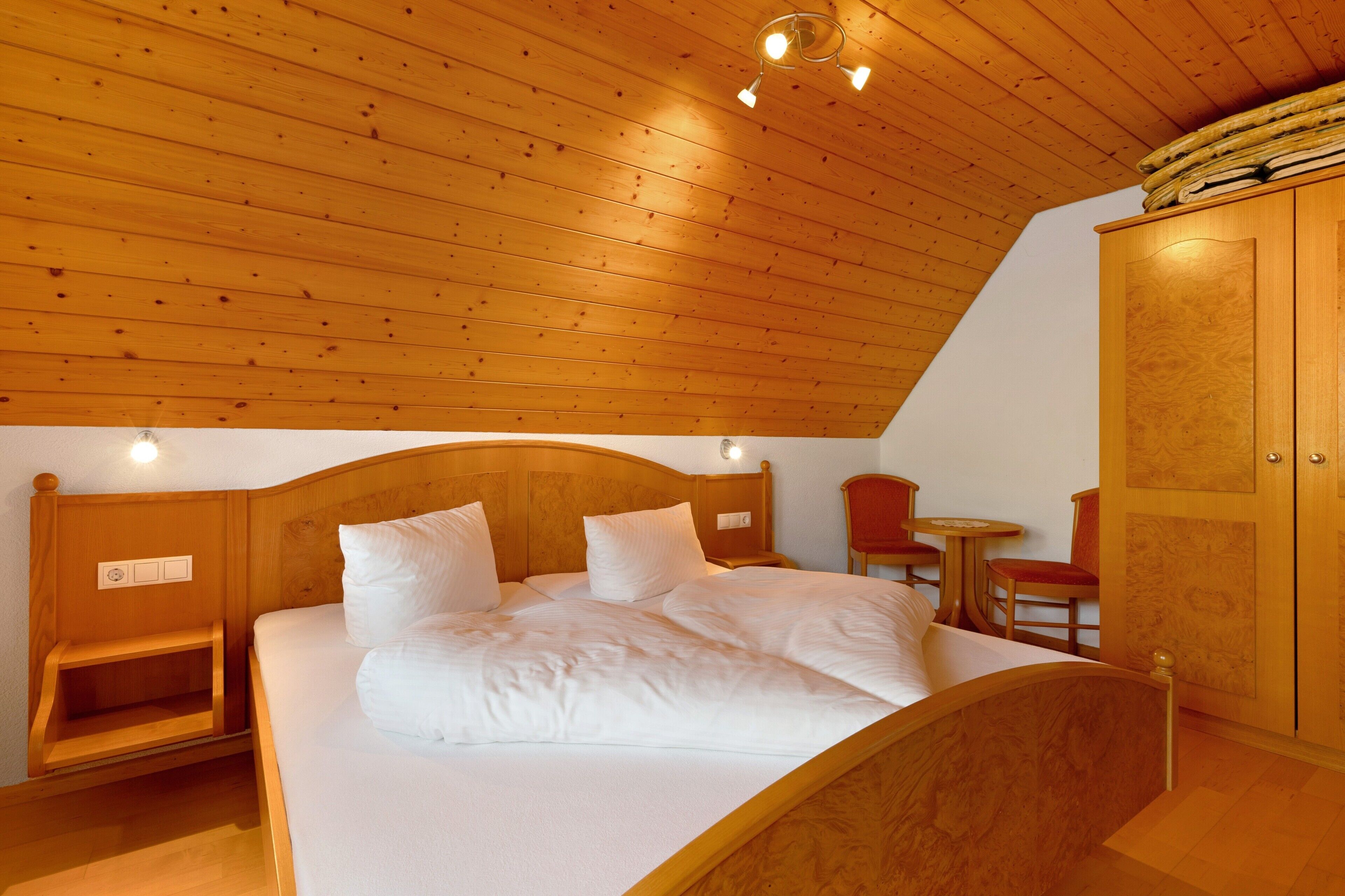 2 camere, Wi-Fi gratuito, lenzuola