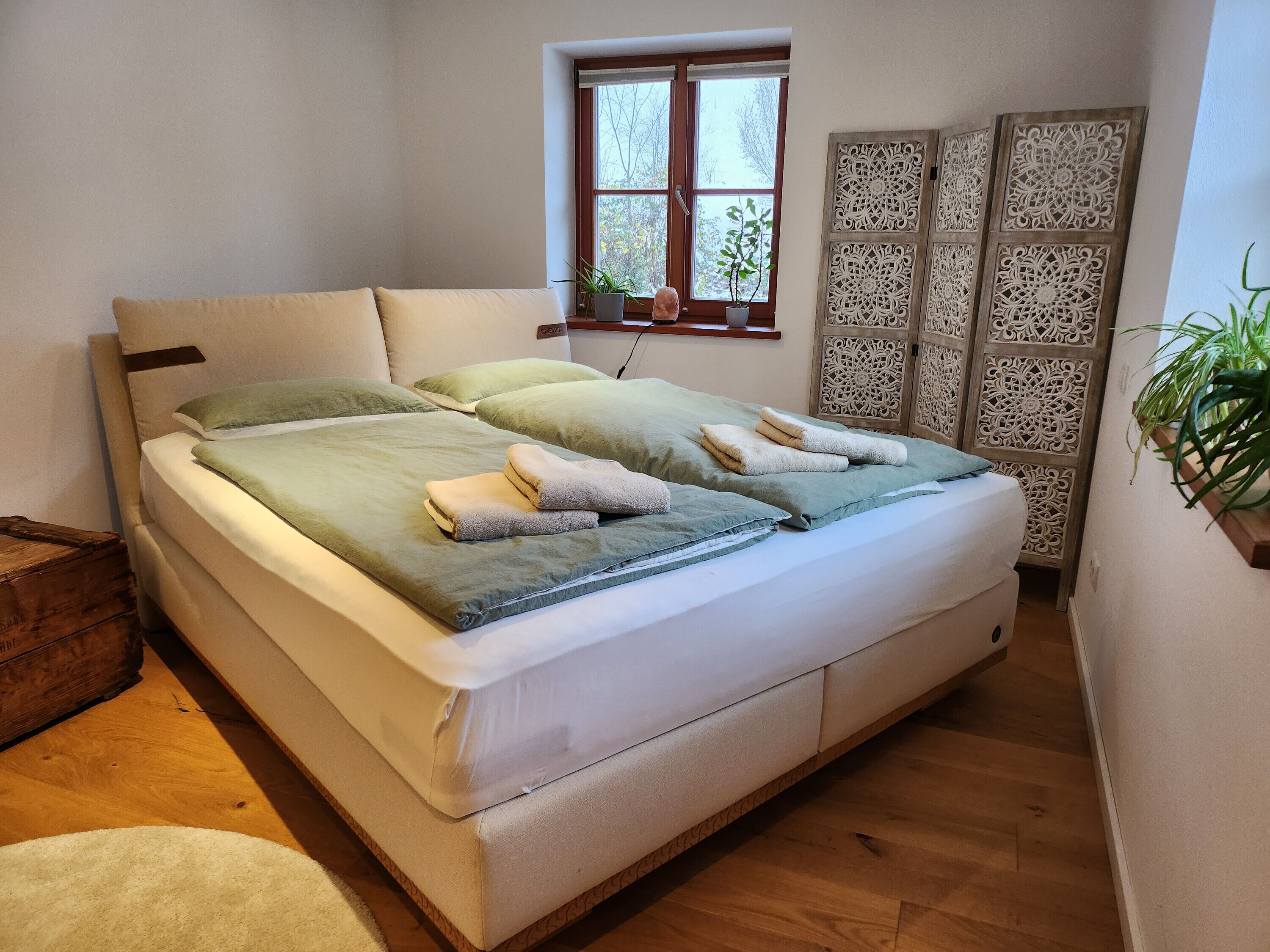 2 habitaciones, tabla de planchar con plancha y wifi gratis 