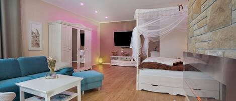 1 室のベッドルーム、WiFi (無料)、ベッドシーツ