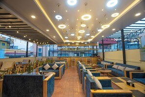 Restaurant - Kathmandu Business Hotel (Kathmandu)