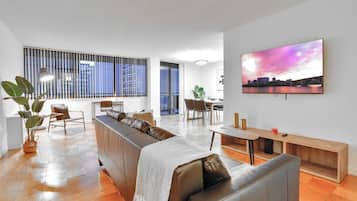 Televisión y oficina