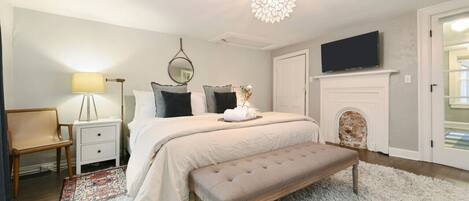 1 bedroom, desk, iron/ironing board, travel cot