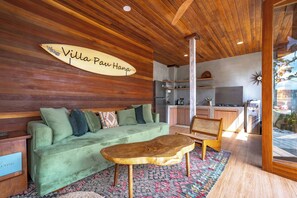 Villa, 3 Bedrooms | Living area | TV - Villa Pau Hana (Pecatu)