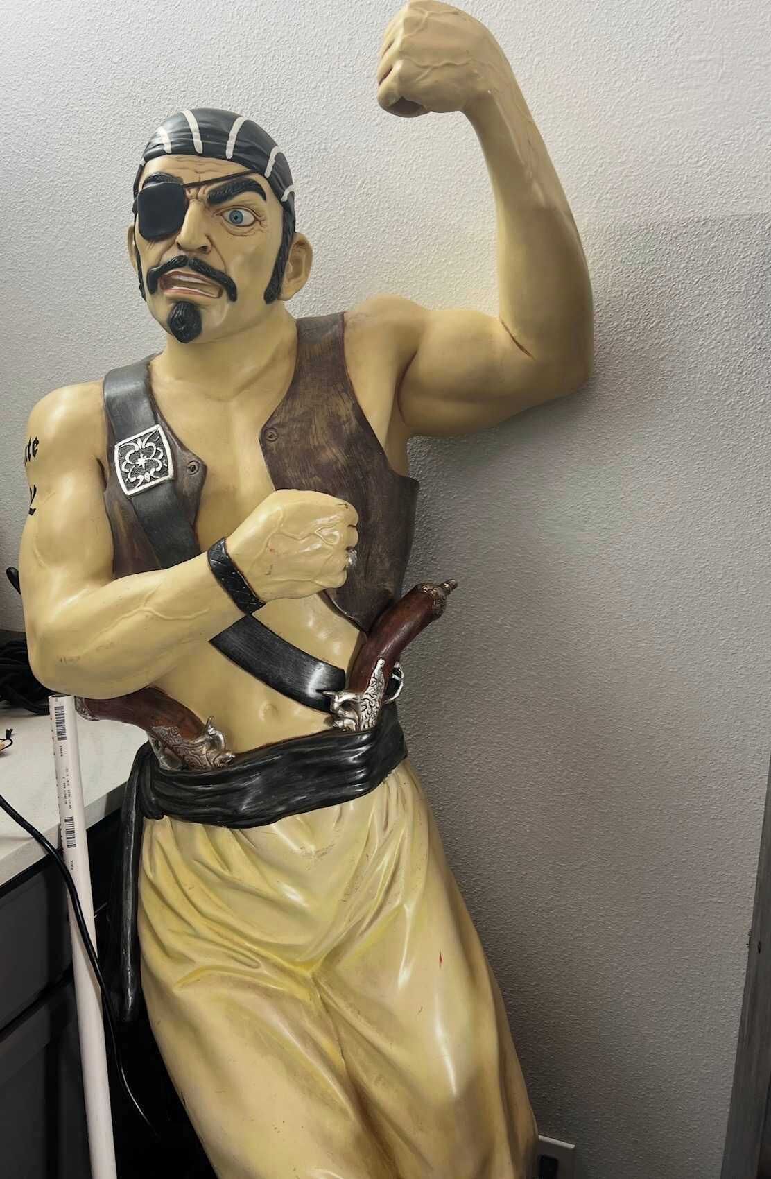 تفاصيل الفندق من الداخل