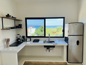 Private kitchen - La Ventana Apartments View Ocean 8 (La Ventana)