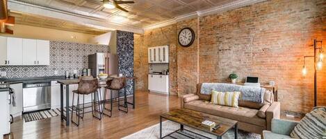 Televisión y oficina