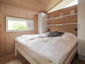 3 bedrooms, internet
