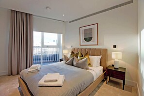 2 chambres, fer et planche à repasser, lit parapluie, Wi-Fi gratuit