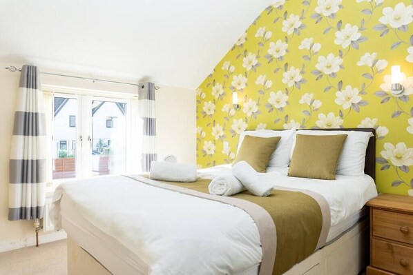 3 chambres, bureau, fer et planche à repasser, Wi-Fi gratuit