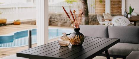 屋外ダイニングエリア