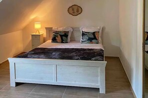 2 bedrooms, free WiFi