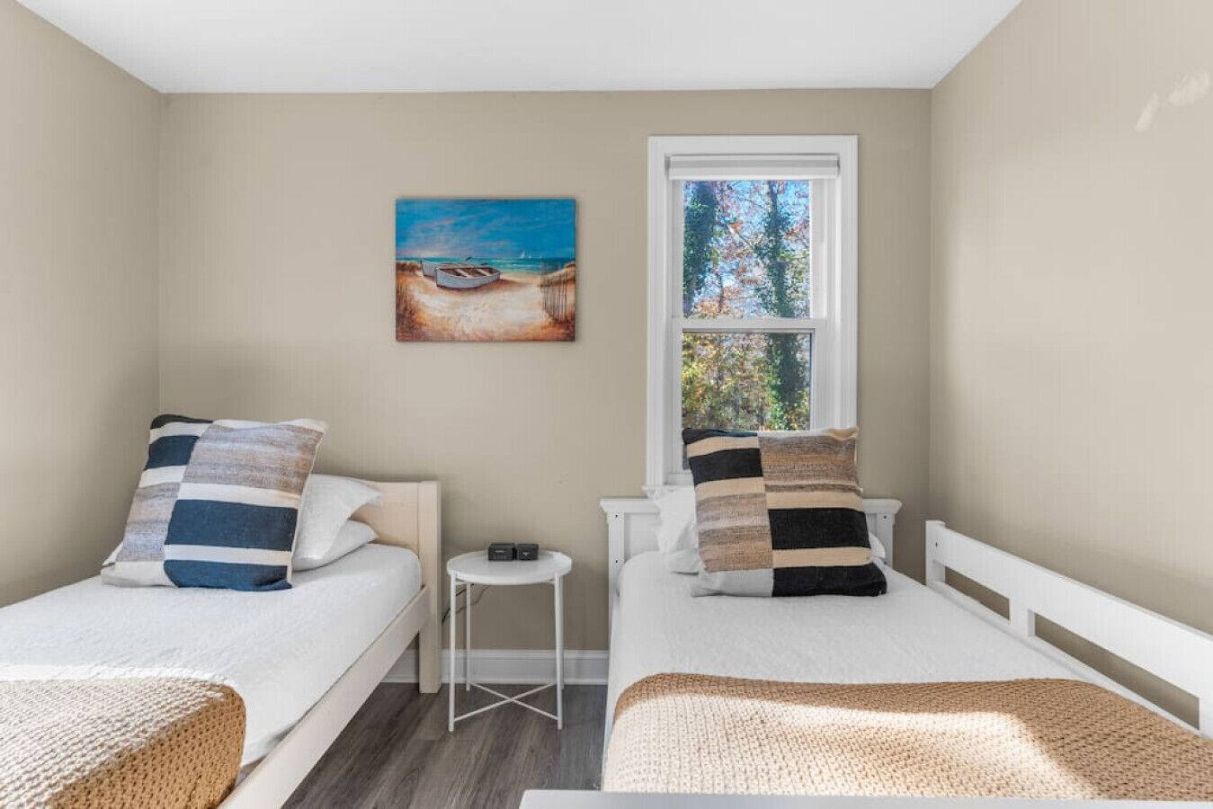 3 Schlafzimmer, Schreibtisch, Bügeleisen/Bügelbrett, kostenloses WLAN