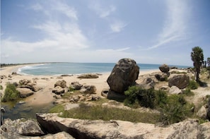 Plage à proximité, sable blanc