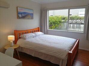 5 slaapkamers, een strijkplank/strijkijzer, wifi, beddengoed