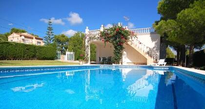 SAONA VILLAS (VN LOSPI): villa for 7 people, private swimming pool, air co
