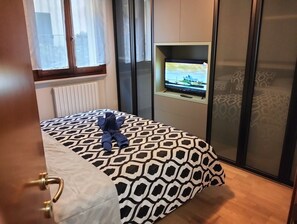 2 bedrooms, iron/ironing board, WiFi, bed sheets - Appartamento LA Ribollita, due Camere, in Centro, Ampia Terrazza. Zona ZTL (Pesaro)