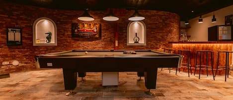 Spielezimmer