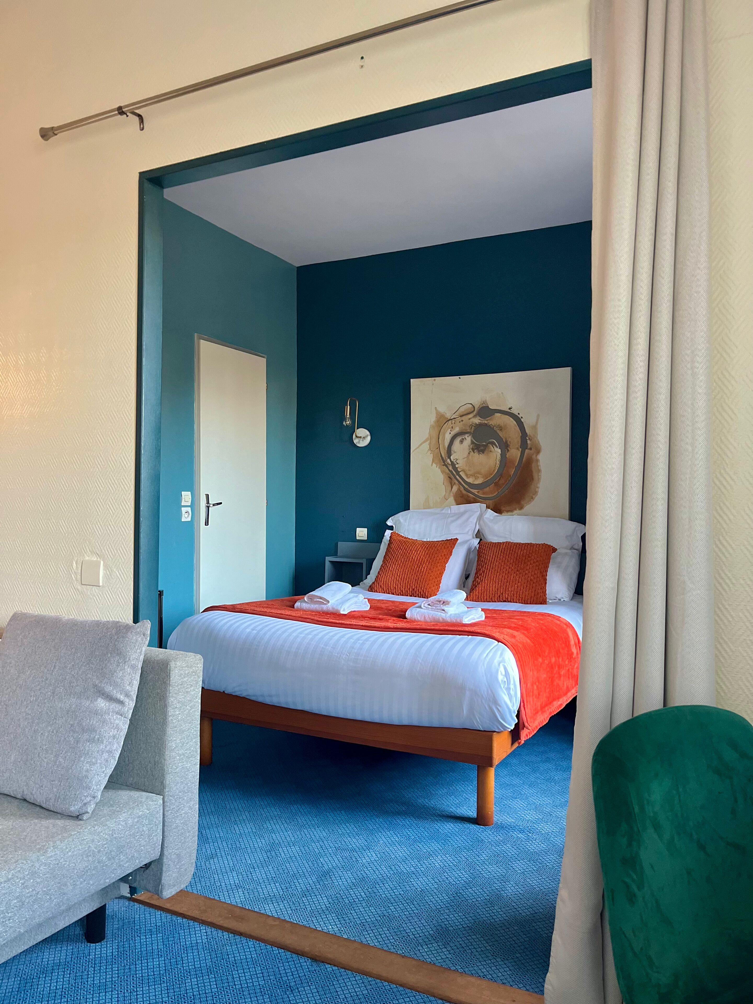 Superior-Doppelzimmer, mit Bad | Kostenloses WLAN, Bettwäsche