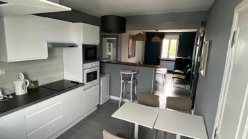 Comfort-Apartment, mit Bad | Eigene Küche