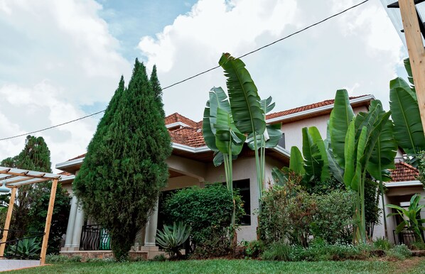 Garden - Nyumbani Cottages - Downtown (Kigali)