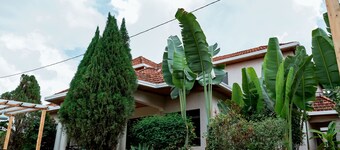 Nyumbani Cottages - Downtown