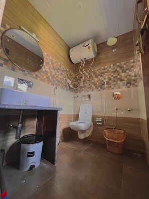 Bathroom - Sarwa Cottage (Baramula)