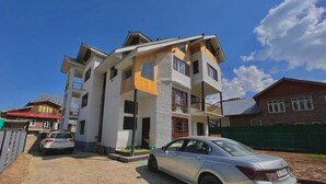 Front of property - Sarwa Cottage (Baramula)