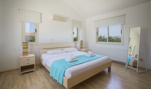Villa Royal | 2 habitaciones, escritorio y espacio para trabajar con laptop 