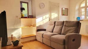 Living area - Maison de Charme au Calme (Villeneuve-sur-Bellot)