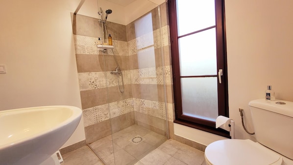 Dusche, Toilettenpapier