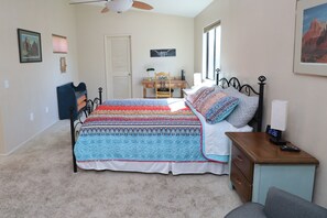 1 dormitorio, escritorio, tabla de planchar con plancha y wifi gratis