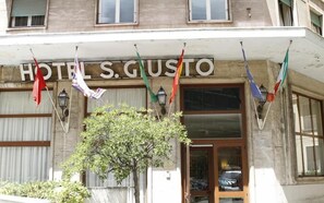 Entrada de la propiedad