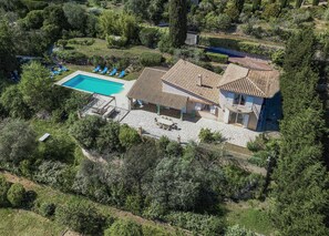 Exterior - Villa Provençale Avec Piscine, vue Exceptionnelle Dans un Domaine Privé (MONTAUROUX)