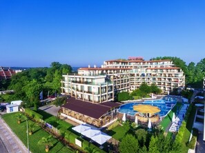 Front of property - PRESTIGE CITY2  (Primorsko)
