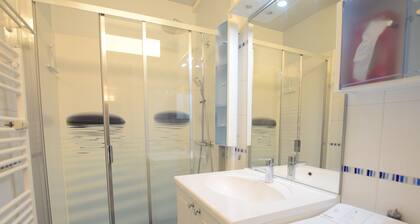 Charmante Wohnung am See mit WLAN und Parkplatz in Évian-les-Bains