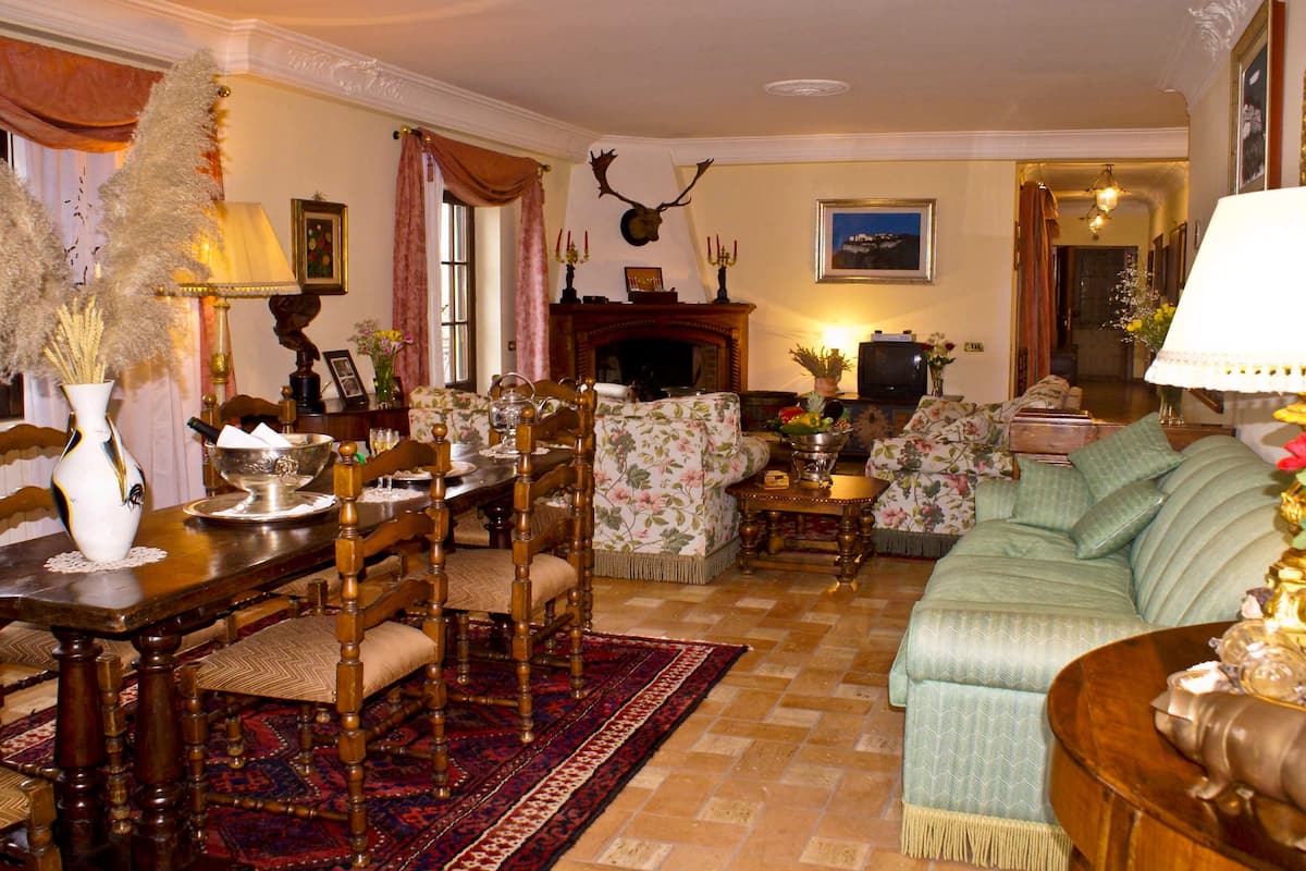 Appartamento Luxury | Area soggiorno | TV a schermo piatto