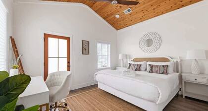 Urban Sol | Newly Built in Downtown Charleston!